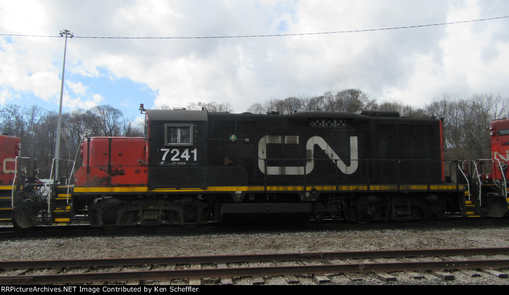 CN 7241